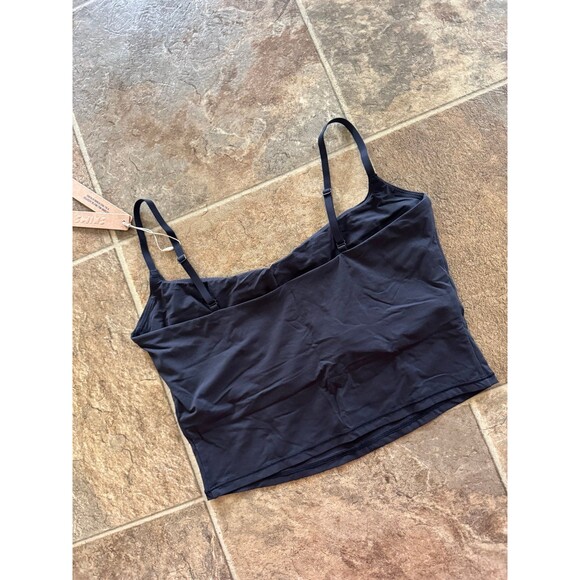 Skims Fits Everybody Cropped Cami Onyx Size Large - Picture 5 of 9